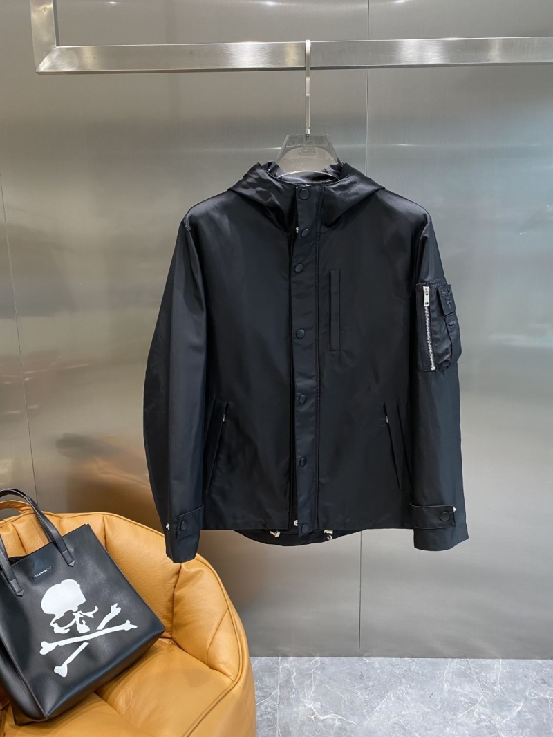 Pra*a outwear